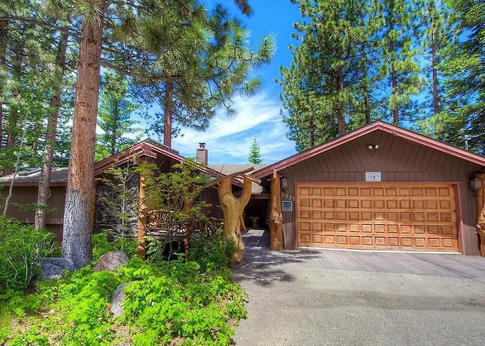 Hch1239 - Heavenly Tree House Home
